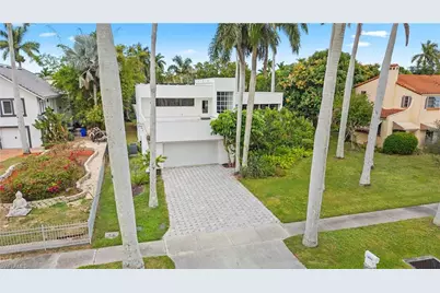 1215 Caloosa Dr, Fort Myers, FL 33901 - Photo 1