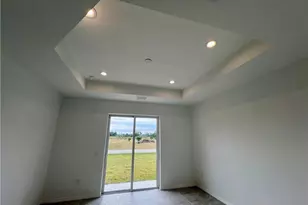 628 Falls Ln, Lehigh Acres, FL 33974 - Photo 24