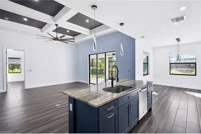 332 SW 26th St, Cape Coral, FL 33914 - Photo 12