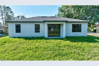 2810 64th St W, Lehigh Acres, FL 33971 - Photo 14