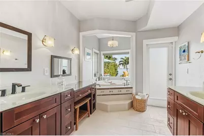 2905 SE 22nd Pl, Cape Coral, FL 33904 - Photo 24