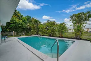 1101 SE 37th St, Cape Coral, FL 33904 - Photo 2