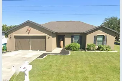 211 NW 4th Pl, Cape Coral, FL 33993 - Photo 1
