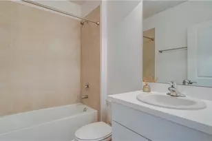 18512 Marlin Kite Ln, North Fort Myers, FL 33917 - Photo 6