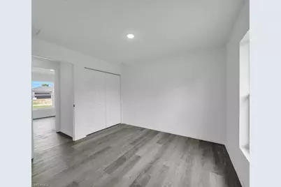 382 McArthur Blvd, Lehigh Acres, FL 33974 - Photo 10