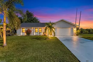 12184 Dolphin Rd, Bokeelia, FL 33922 - Photo 2