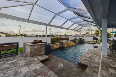 2525 Gleason Pkwy, Cape Coral, FL 33914 - Photo 24