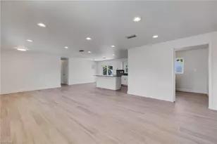 7171 Drake Dr, Fort Myers, FL 33908 - Photo 10