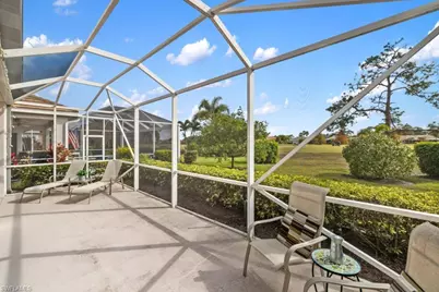 2076 Oxford Ridge Cir, Lehigh Acres, FL 33973 - Photo 38