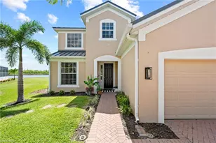 2688 Bellingham Ct, Cape Coral, FL 33991 - Photo 4