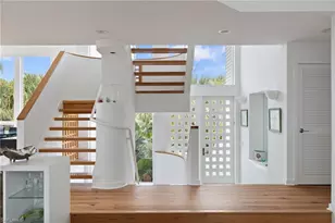 479 Lagoon Dr, Sanibel, FL 33957 - Photo 18