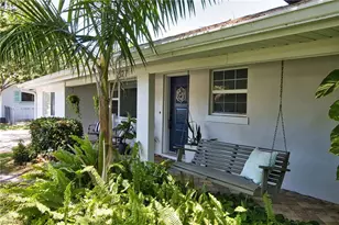 1327 Sunbury Dr, Fort Myers, FL 33901 - Photo 1