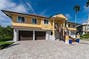 21520/522 Indian Bayou Dr, Fort Myers Beach, FL 33931 - Photo 6