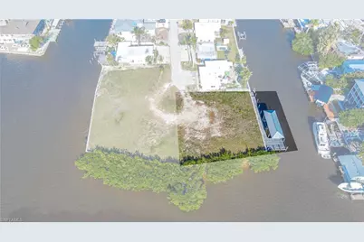 2639 Second St, Matlacha, FL 33993 - Photo 2