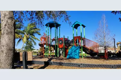 15459 Laguna Hills Dr, Fort Myers, FL 33908 - Photo 36