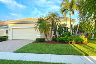 15459 Laguna Hills Dr, Fort Myers, FL 33908 - Photo 6