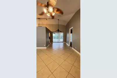 2506 SW 15th Pl, Cape Coral, FL 33914 - Photo 12