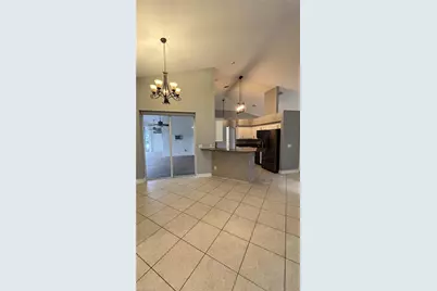 2506 SW 15th Pl, Cape Coral, FL 33914 - Photo 14