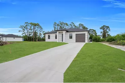 57 Xelda Ave S, Lehigh Acres, FL 33976 - Photo 2