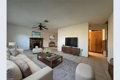 601 Dolphin Rd, Venice, FL 34293 - Photo 2