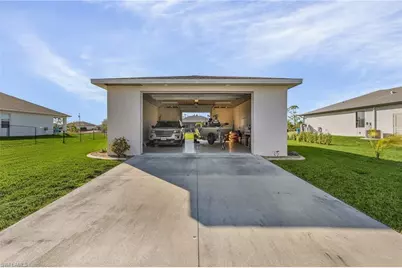 2525 NW 19th Pl, Cape Coral, FL 33993 - Photo 28