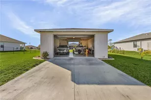 2525 NW 19th Pl, Cape Coral, FL 33993 - Photo 28