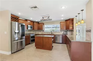 3346 SE 10th Pl, Cape Coral, FL 33904 - Photo 24