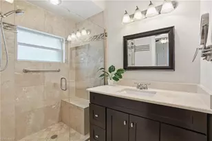 10711 Maui Cir, Estero, FL 33928 - Photo 20