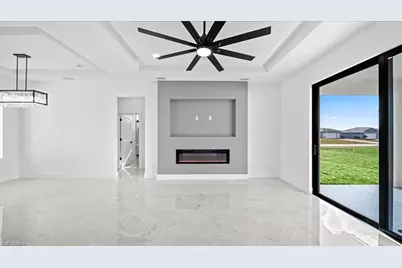 1612 NE 6th Pl, Cape Coral, FL 33909 - Photo 32