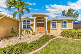 2633 SW 32nd Ln, Cape Coral, FL 33914 - Photo 6