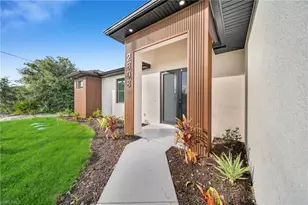 2808 46th St SW, Lehigh Acres, FL 33976 - Photo 4