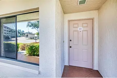 1781 Pebble Beach Dr #111, Fort Myers, FL 33907 - Photo 4