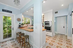 1229 Alhambra Dr, Fort Myers, FL 33901 - Photo 12