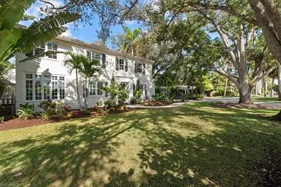 1229 Alhambra Dr, Fort Myers, FL 33901 - Photo 2