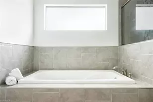 2539 NW 25th Ave, Cape Coral, FL 33993 - Photo 18