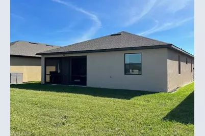 14641 Cantabria Dr, Fort Myers, FL 33905 - Photo 18