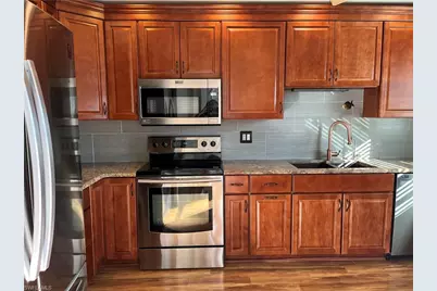 1335 Broadwater Dr, Fort Myers, FL 33919 - Photo 4