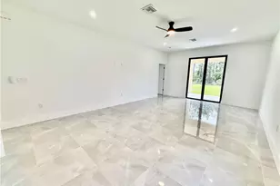 1122 Craft St E, Lehigh Acres, FL 33974 - Photo 12