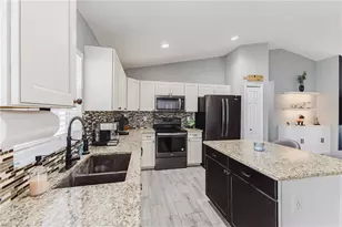 1910 NW 14th Terrace, Cape Coral, FL 33993 - Photo 12