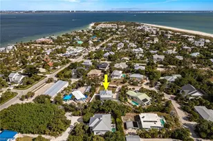424 Lagoon Dr, Sanibel, FL 33957 - Photo 40