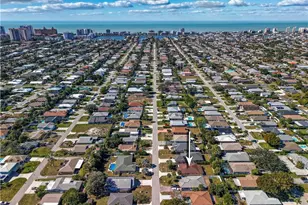 759 96th Ave N, Naples, FL 34108 - Photo 2