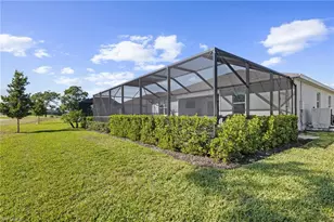 9341 Aqua Overlook Ct, Lehigh Acres, FL 33936 - Photo 28