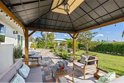 1914 NW 15th St, Cape Coral, FL 33993 - Photo 2