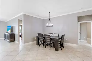 10907 Maitland Way, Fort Myers, FL 33913 - Photo 6