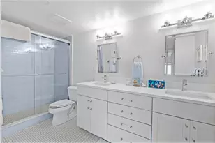 2777 W Gulf Dr, Sanibel, FL 33957 - Photo 18