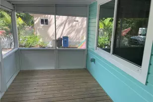784 Oak St, Fort Myers Beach, FL 33931 - Photo 6