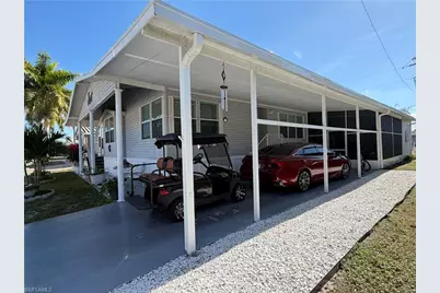 390 Santa Fe Trl, North Fort Myers, FL 33917 - Photo 18