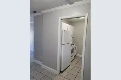2241 Euclid Ave #4, Fort Myers, FL 33901 - Photo 4