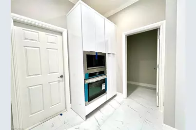 575 Summit Ave S, Lehigh Acres, FL 33974 - Photo 18