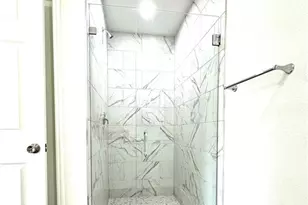 325 Hermosa Ave, Lehigh Acres, FL 33974 - Photo 20